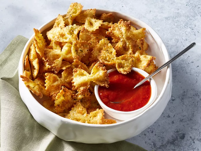 Crispy Air Fryer Pasta Chips