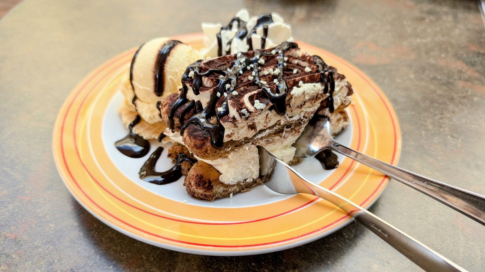 ice cream sandwich cake
