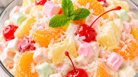 5-Minute Classic Ambrosia Salad Recipe