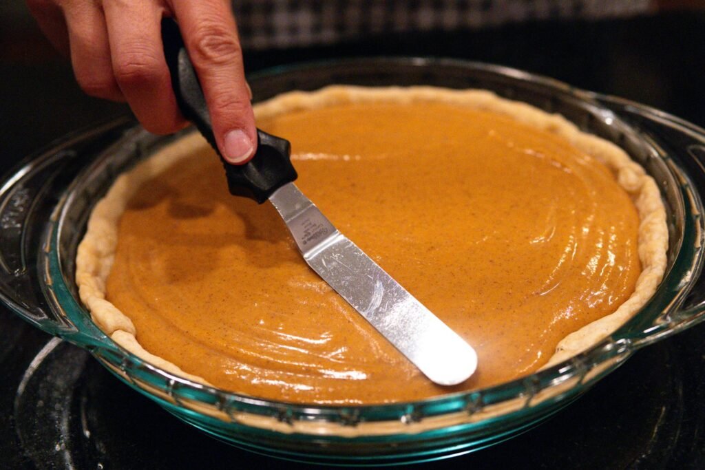 Easy Homemade Pumpkin Pie Recipe