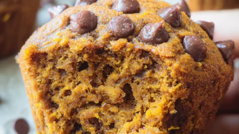 Pumpkin Banana Chocolate Chip Muffins